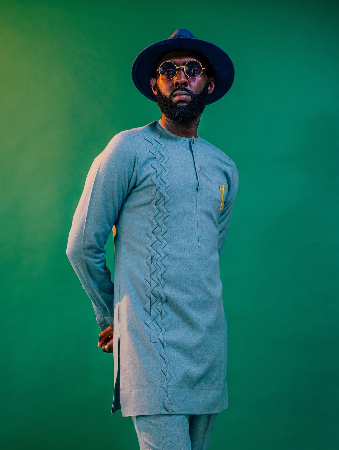 The Nsambya Kaftan: men's kaftan tailored in Kampala by The Looks Bespoke (view 2)