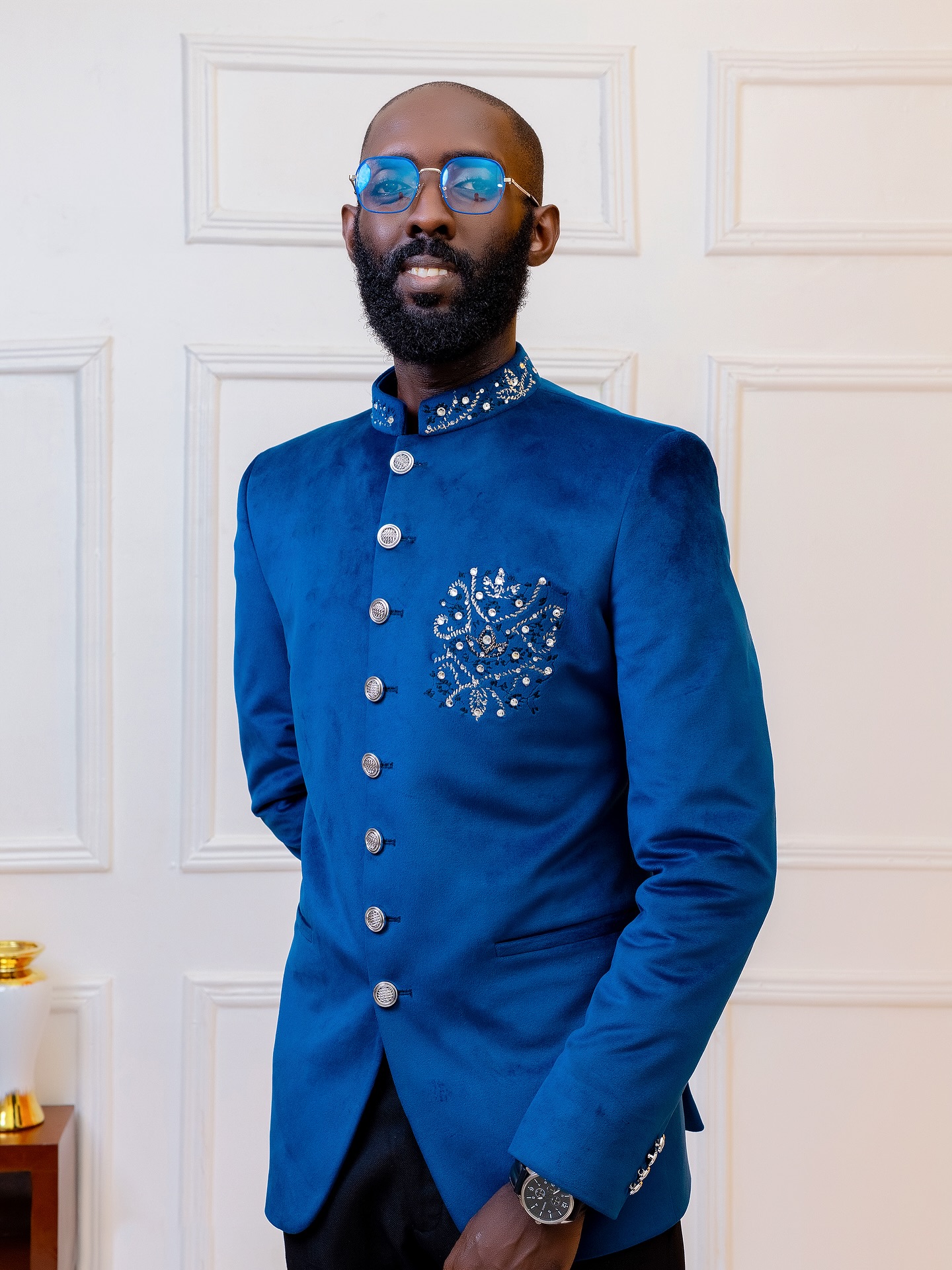 Custom-tailored look made in Nsambya, Uganda (archive look 14)