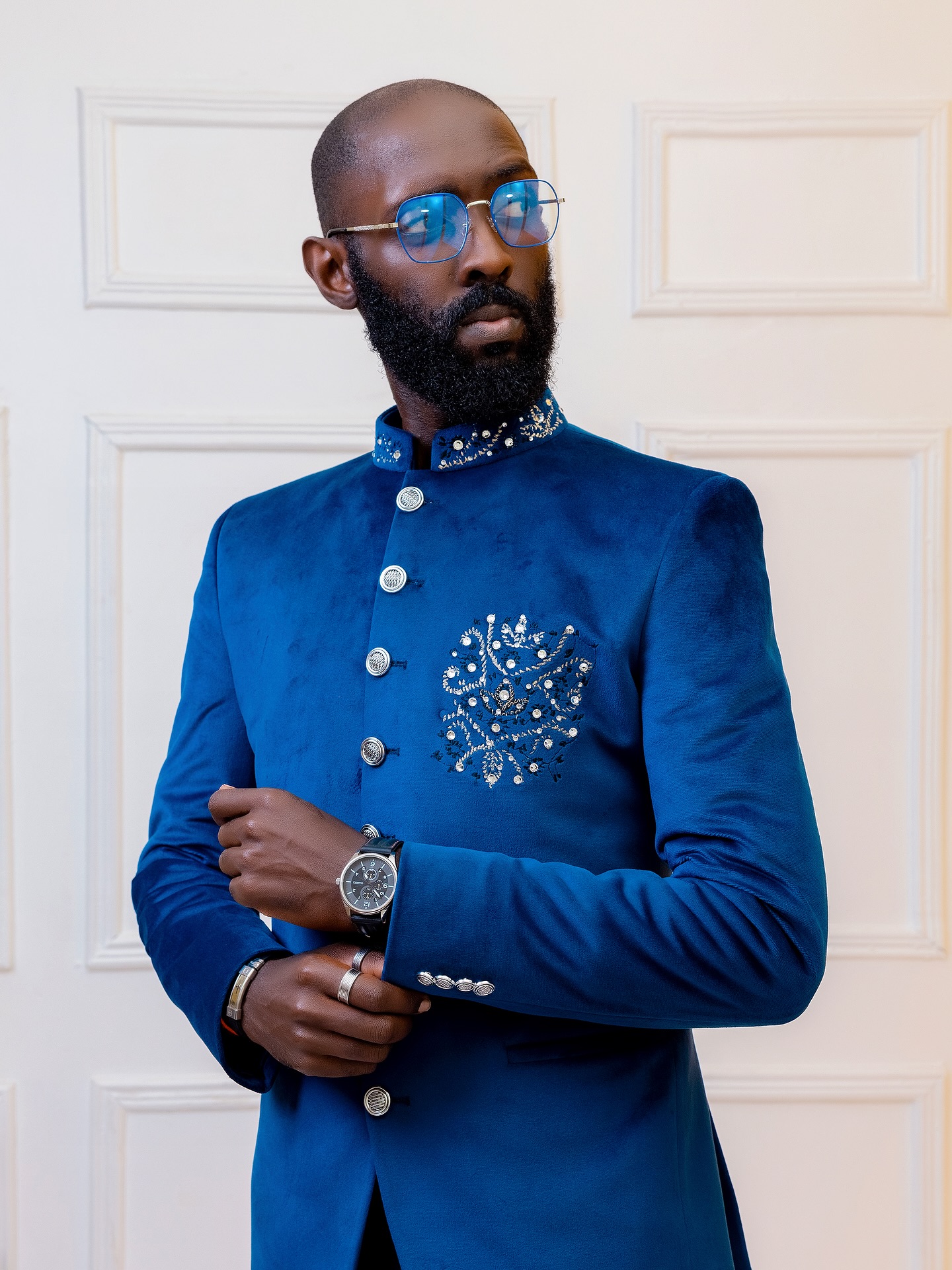 Custom-tailored look made in Nsambya, Uganda (archive look 18)