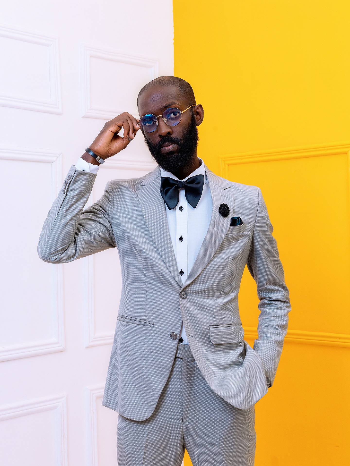 Made-to-measure outfit for a special occasion in Kampala (archive look 35)