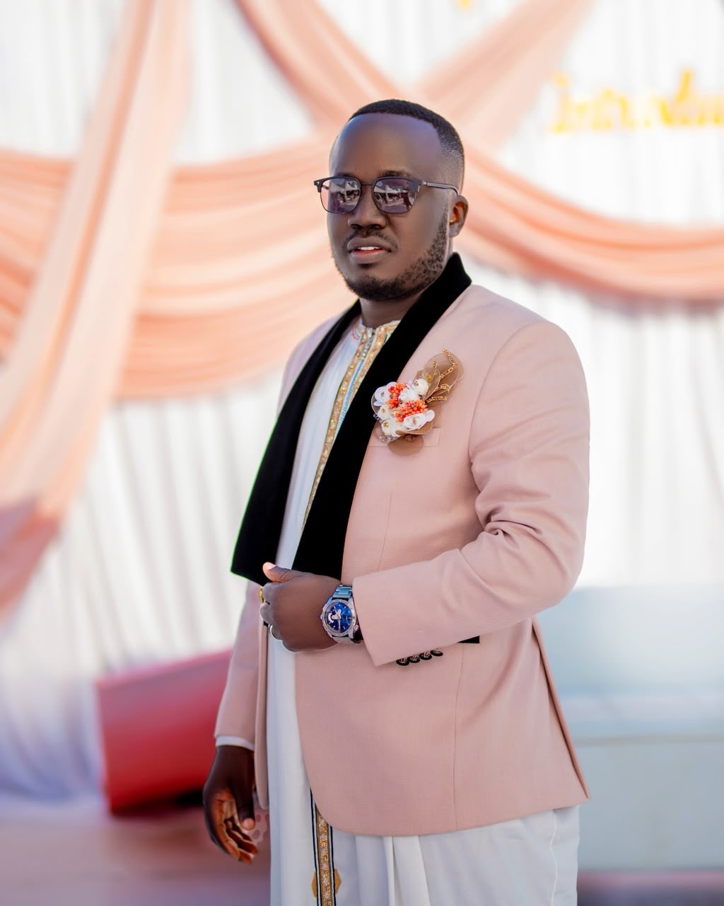Traditional kanzu and tailored jacket for a Ugandan ceremony (traditional look 27)