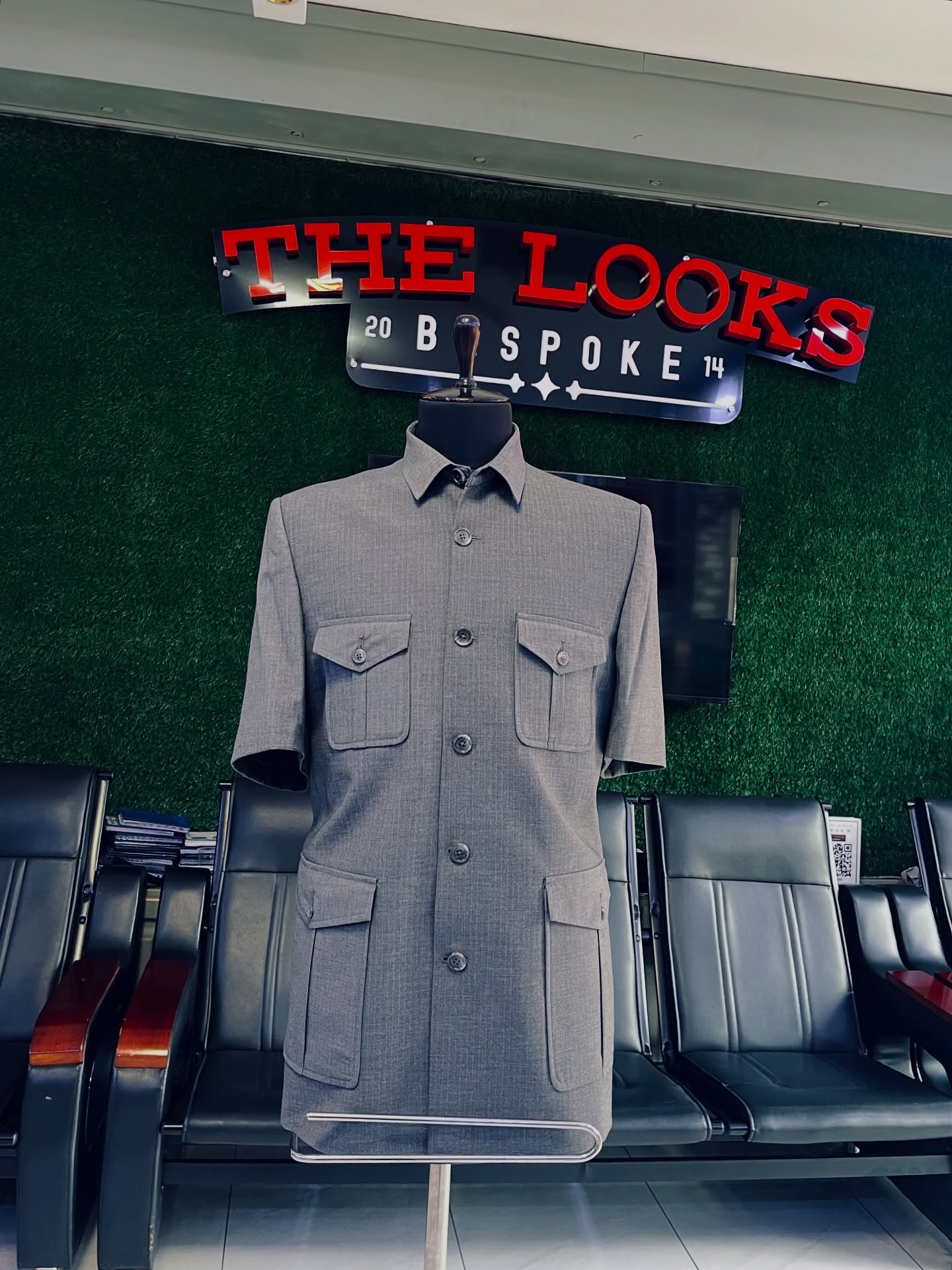 Tailored menswear showroom piece, The Looks Bespoke (showroom look 20)
