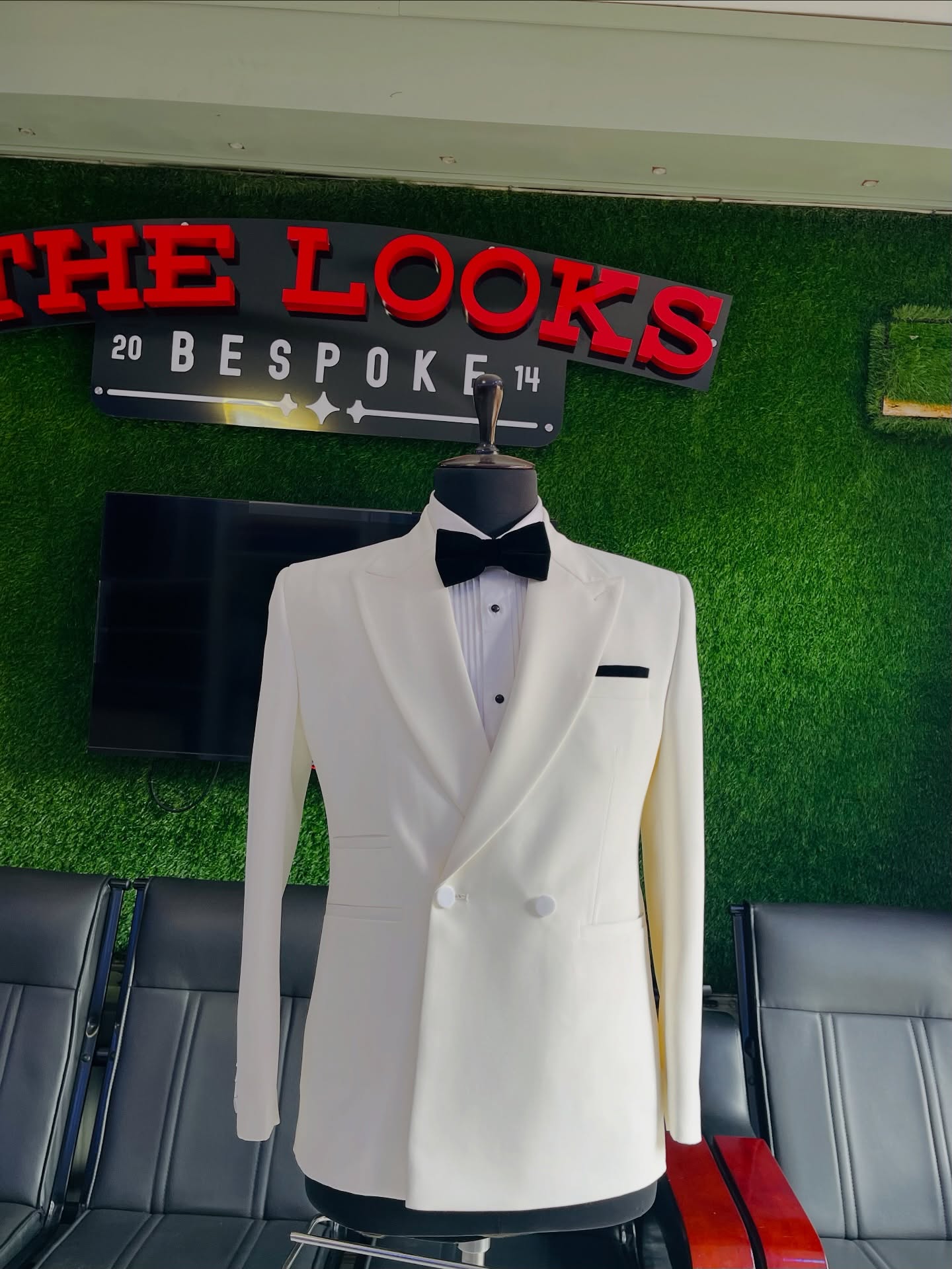 Tailored menswear showroom piece, The Looks Bespoke (showroom look 25)