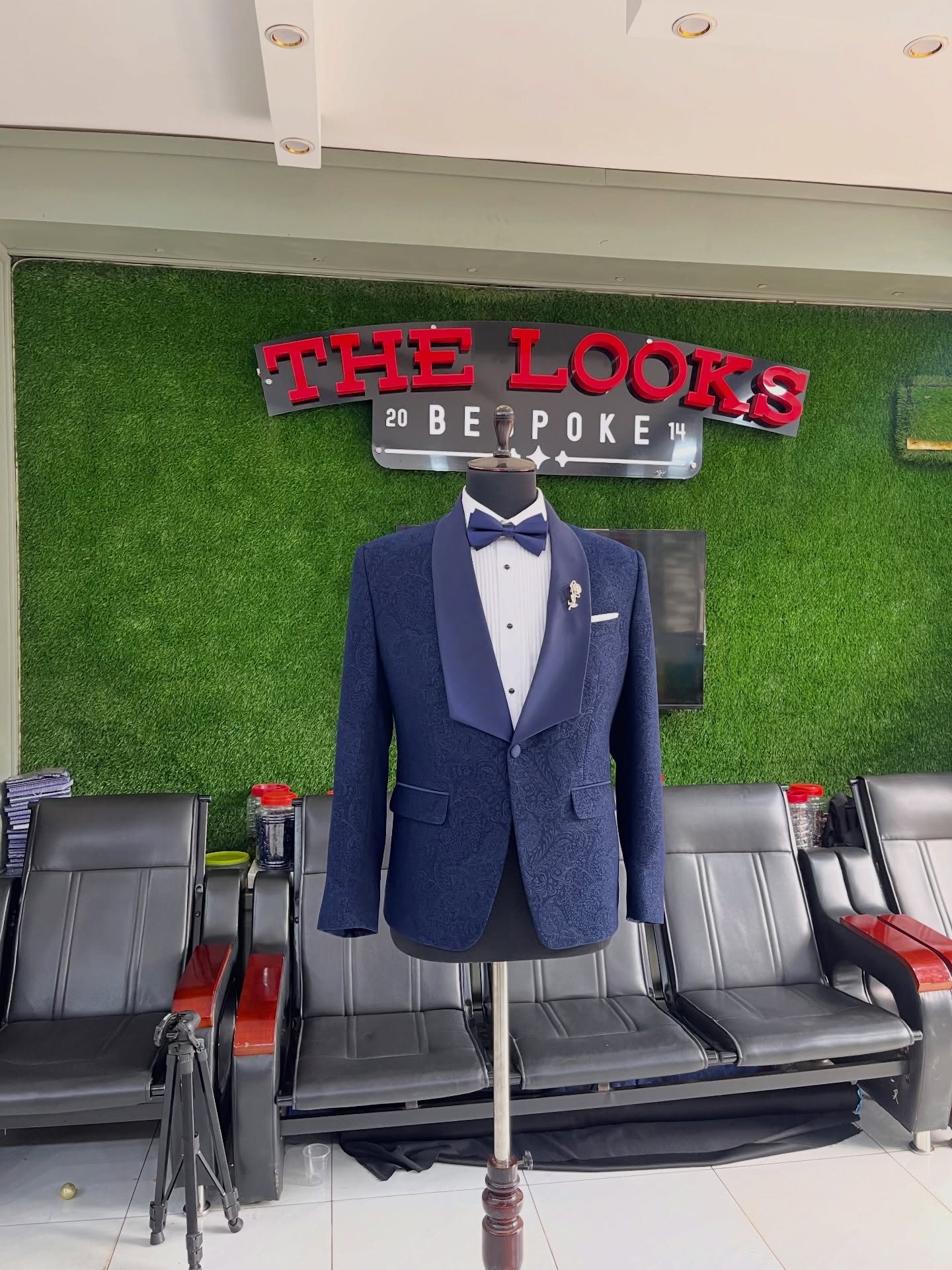 Tailored menswear showroom piece, The Looks Bespoke (showroom look 35)