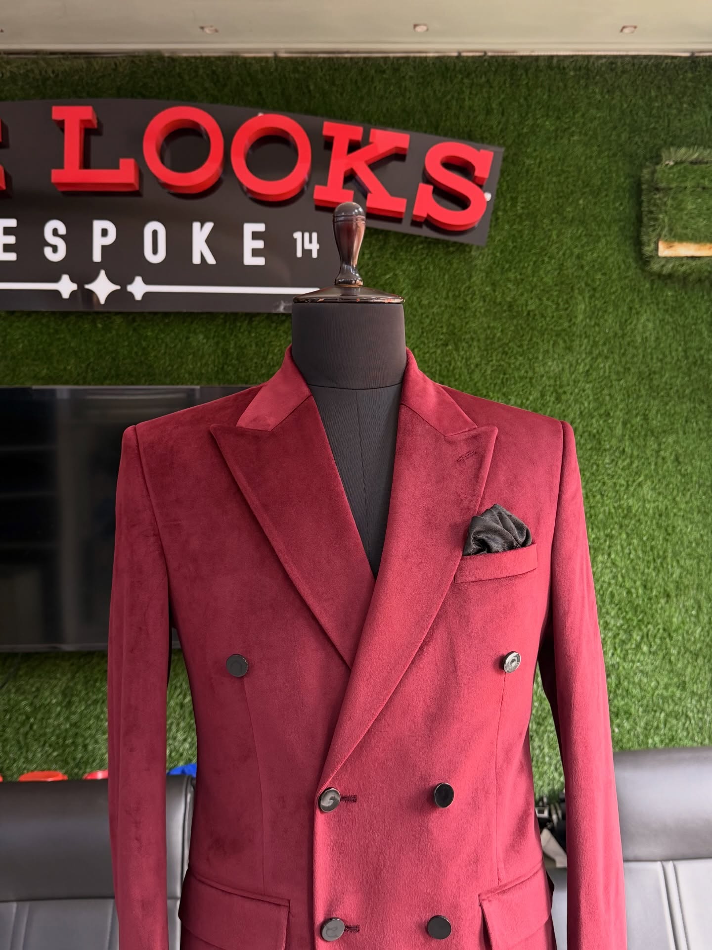 Tailored menswear showroom piece, The Looks Bespoke (showroom look 45)