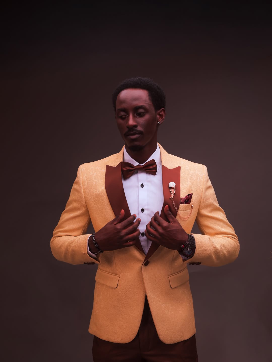 Made-to-measure suit by The Looks Bespoke, Nsambya (suits look 16)