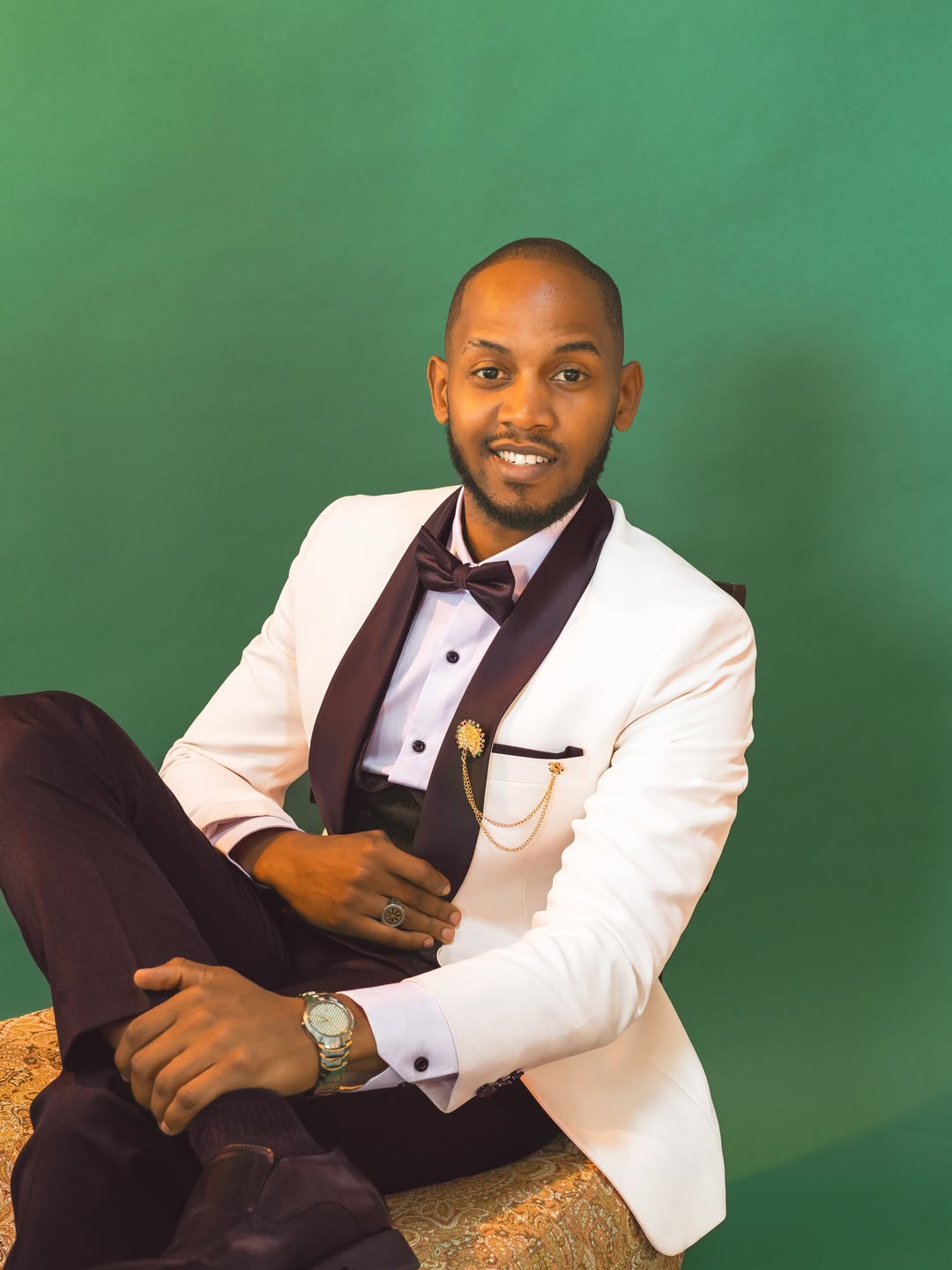 Made-to-measure suit by The Looks Bespoke, Nsambya (suits look 30)