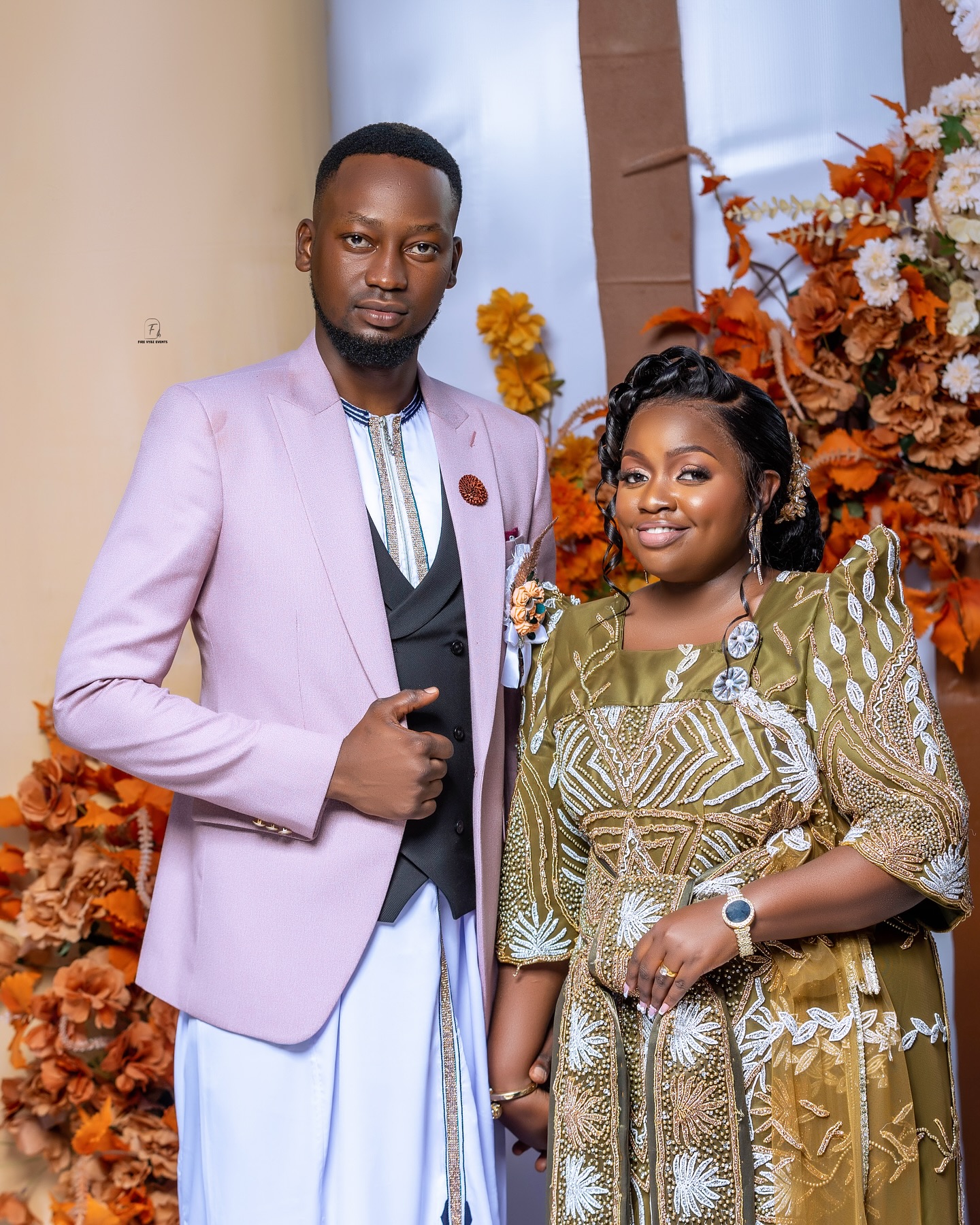 Traditional kanzu and tailored jacket for a Ugandan ceremony (traditional look 12)