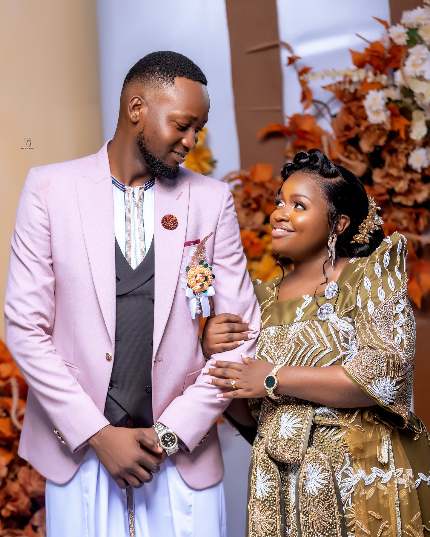 Coordinated family looks for a Kwanjula in Kampala (traditional look 13)