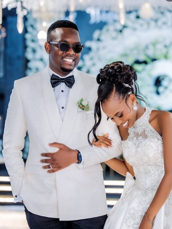 Bespoke wedding suit for the groom, Kampala (weddings look 109)